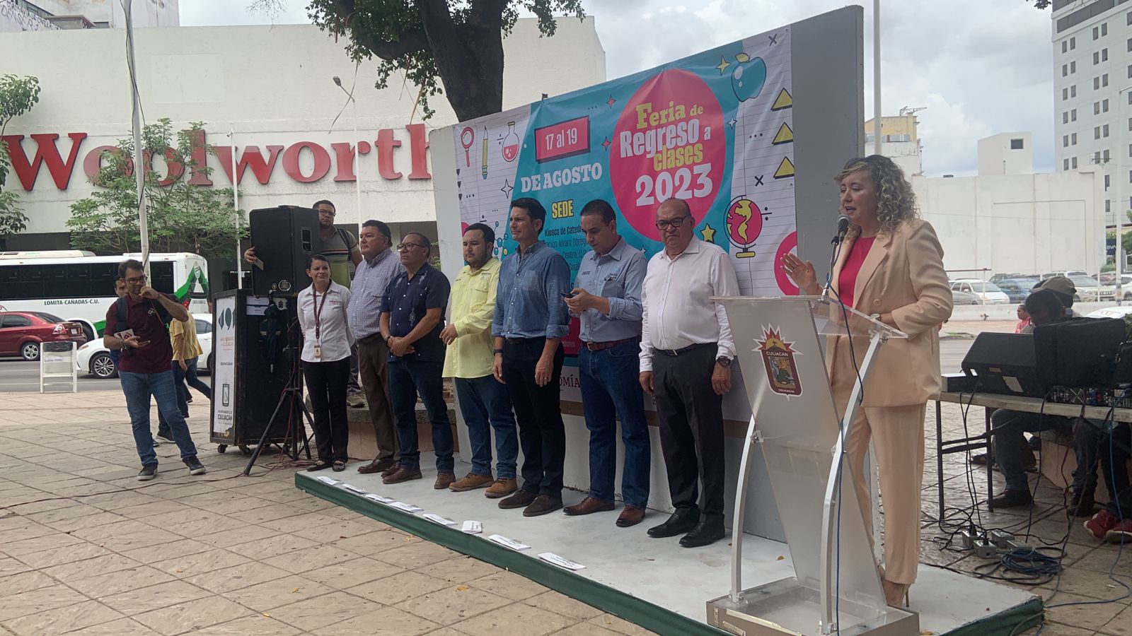 Presentan Feria de Regreso a Clases 2023 en la plazuela Obregón en Culiacán