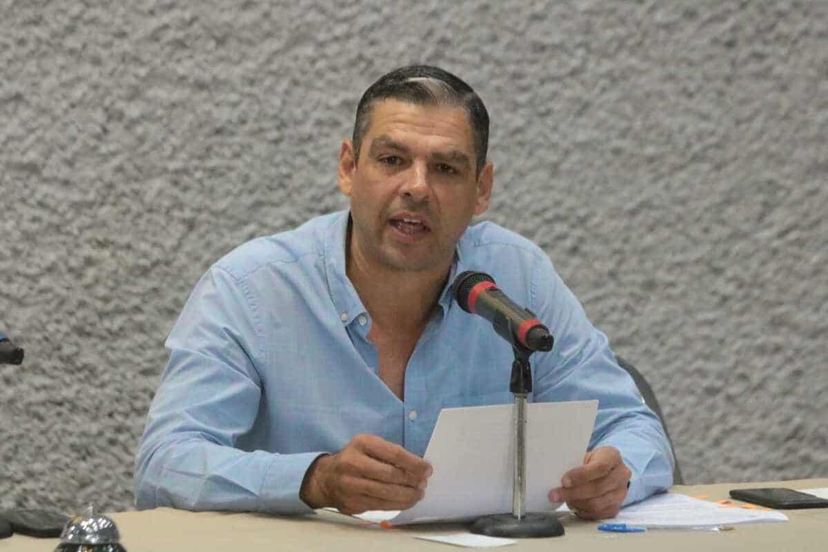 Reportan muerte de diputado panista al sufrir un infarto fulminante