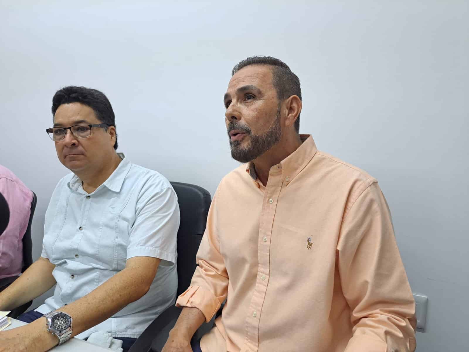 Roberto Lem y Miguel Hernández