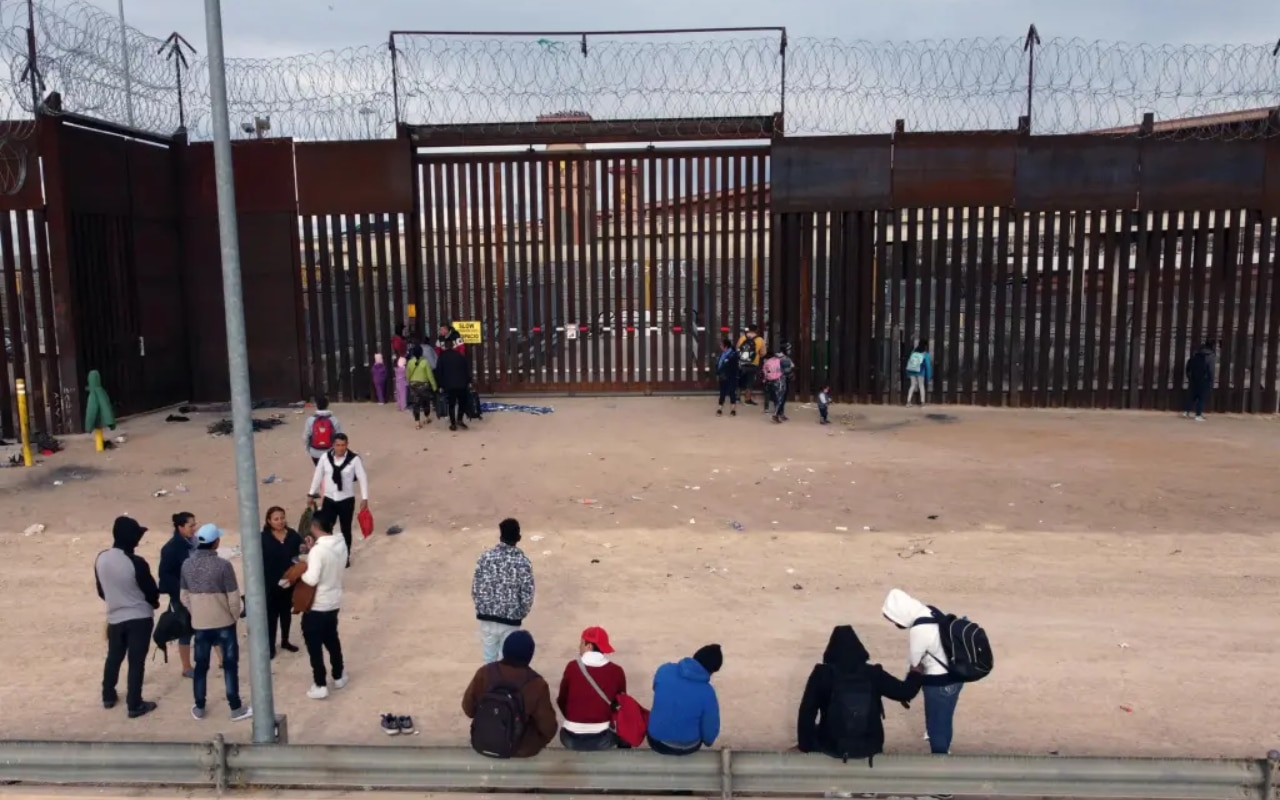 Solicita México investigación a policía de Texas por disparo a connacional.