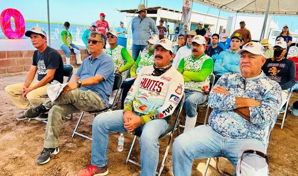 Pescadores en Torneo de Pesca El Colorado-Ahome Fish