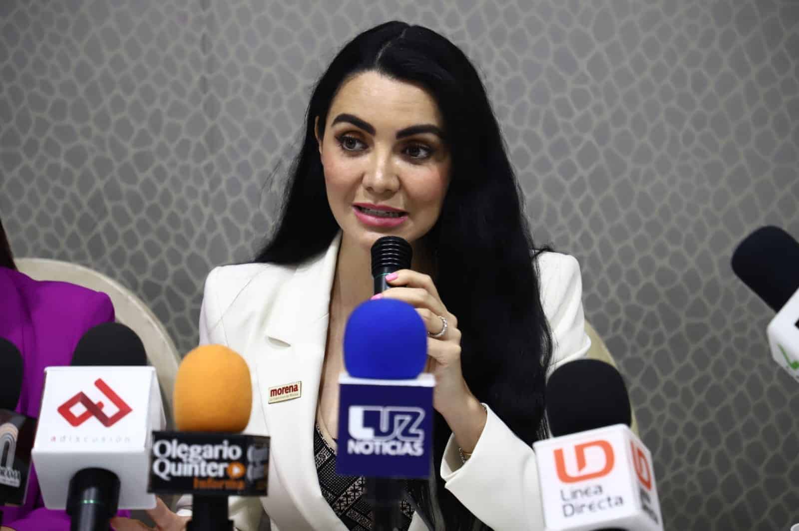 VOCERA NACIONAL, DE CLAUDIA