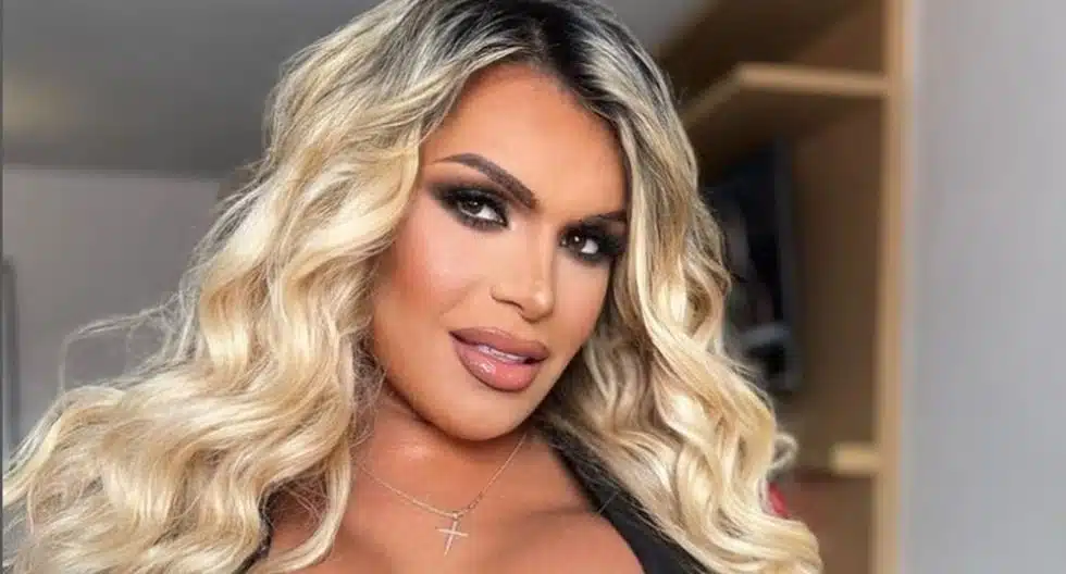 Mujer trans famosa