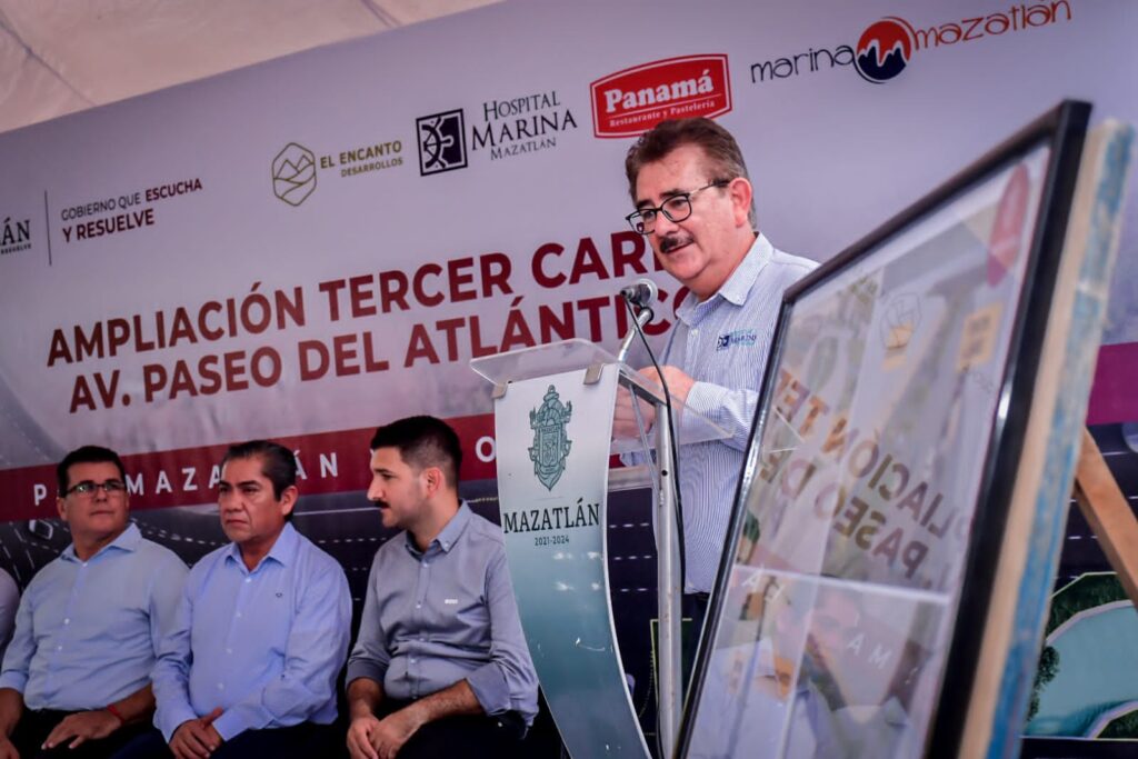 Ponen en marcha la ampliación a tres carriles en la avenida Paseo del Atlántico en Mazatlán