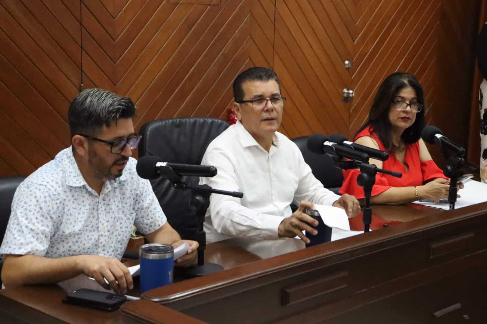 El Cabildo de Mazatlán avalan integración del primer Cabildo juvenil 2023