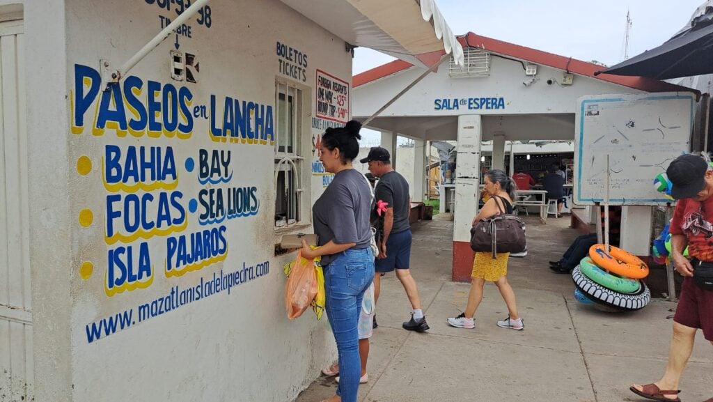 No repunta el pasaje a la Isla de la Piedra, en Mazatlán, lamentan lancheros