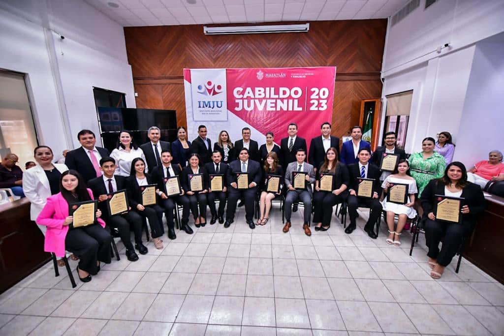 Jóvenes buscan hacer historia con el primer cabildo juvenil en Mazatlán