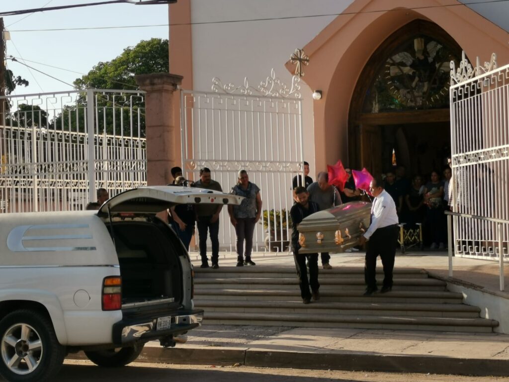 A casi tres meses de su desaparición, Valeria ya descansa en paz en su natal San Miguel Zapotitlán