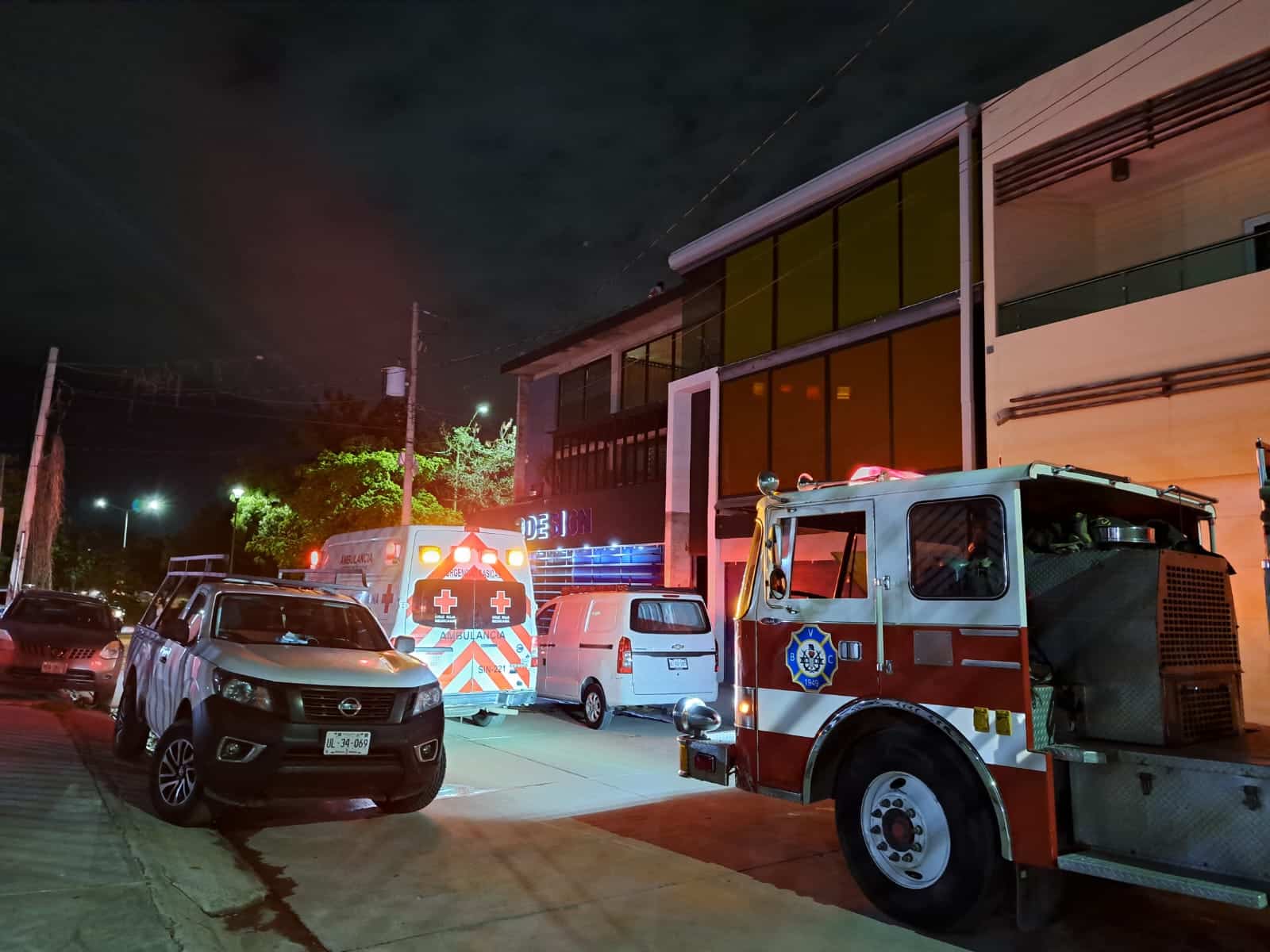 Herrero queda herido tras sufrir descarga eléctrica en techo de un local de Riberas de Tamazula, en Culiacán