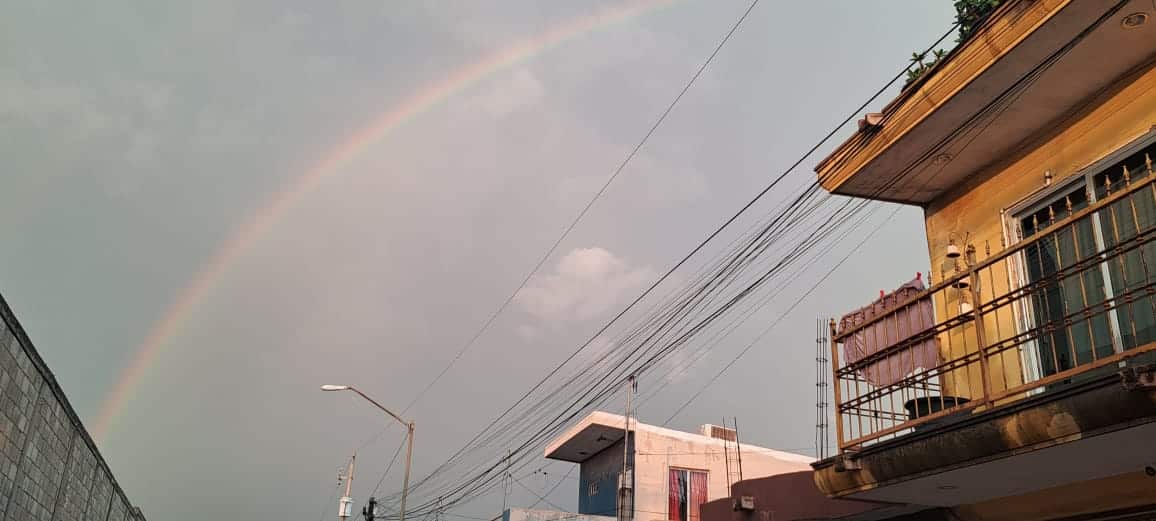 Arcoiris y lluvia