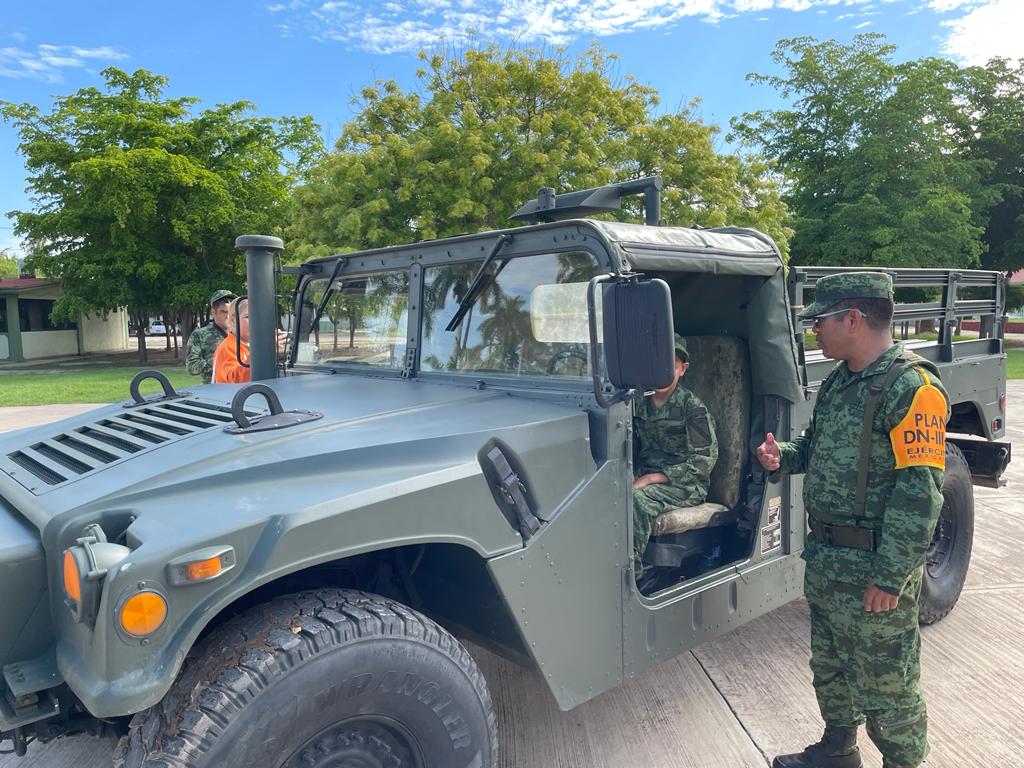De grande me gustaría ser soldado, es muy bonito: Jonathan, niño enlistado por un día.