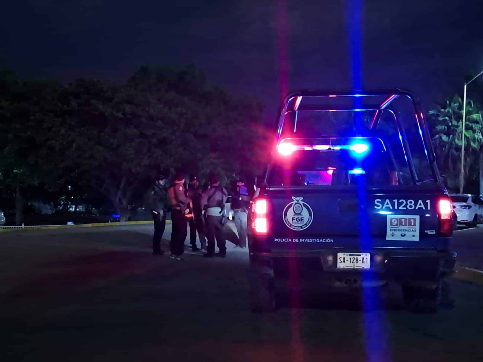 Balean a menor de edad en área del lago del Parque 87 en Culiacán