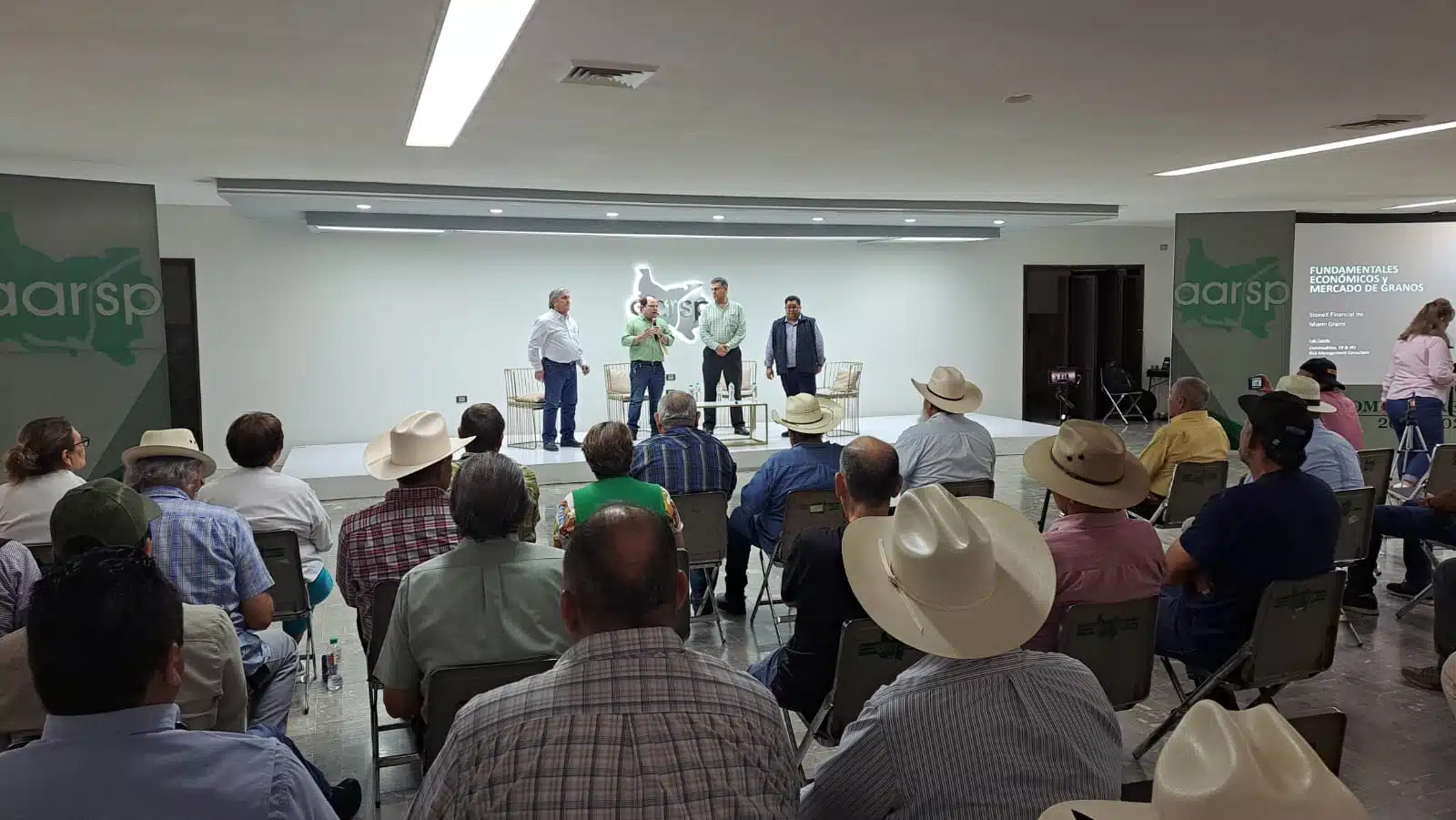 Reunión organizada por Asociación de Agricultores del Río Sinaloa Poniente