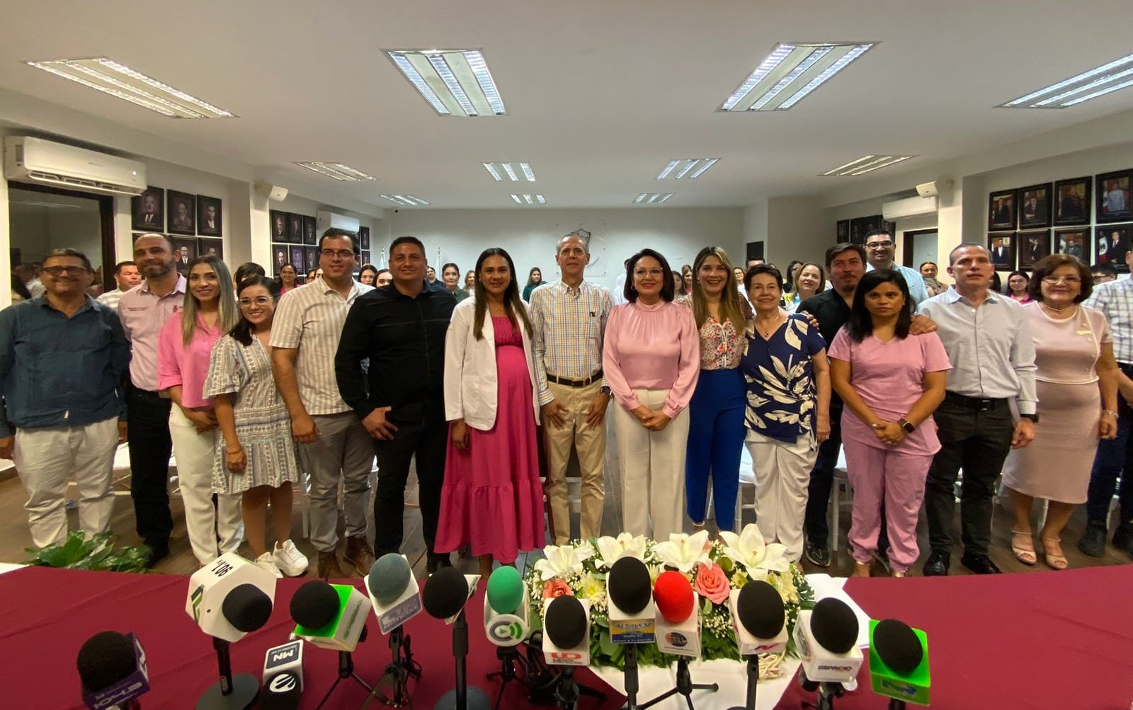 autoridades del municipio de Ahome