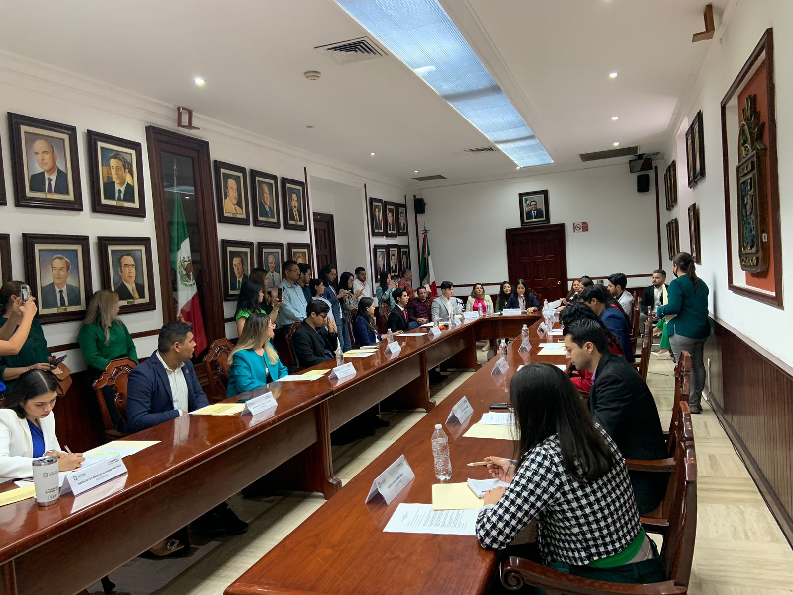 JOVENES DE CULIACÁN PARTICIPAN EN CABILDO