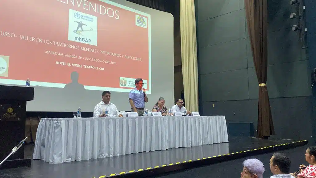 Capacitación de los Trastornos Mentales Prioritarios y Adicciones en Mazatlán