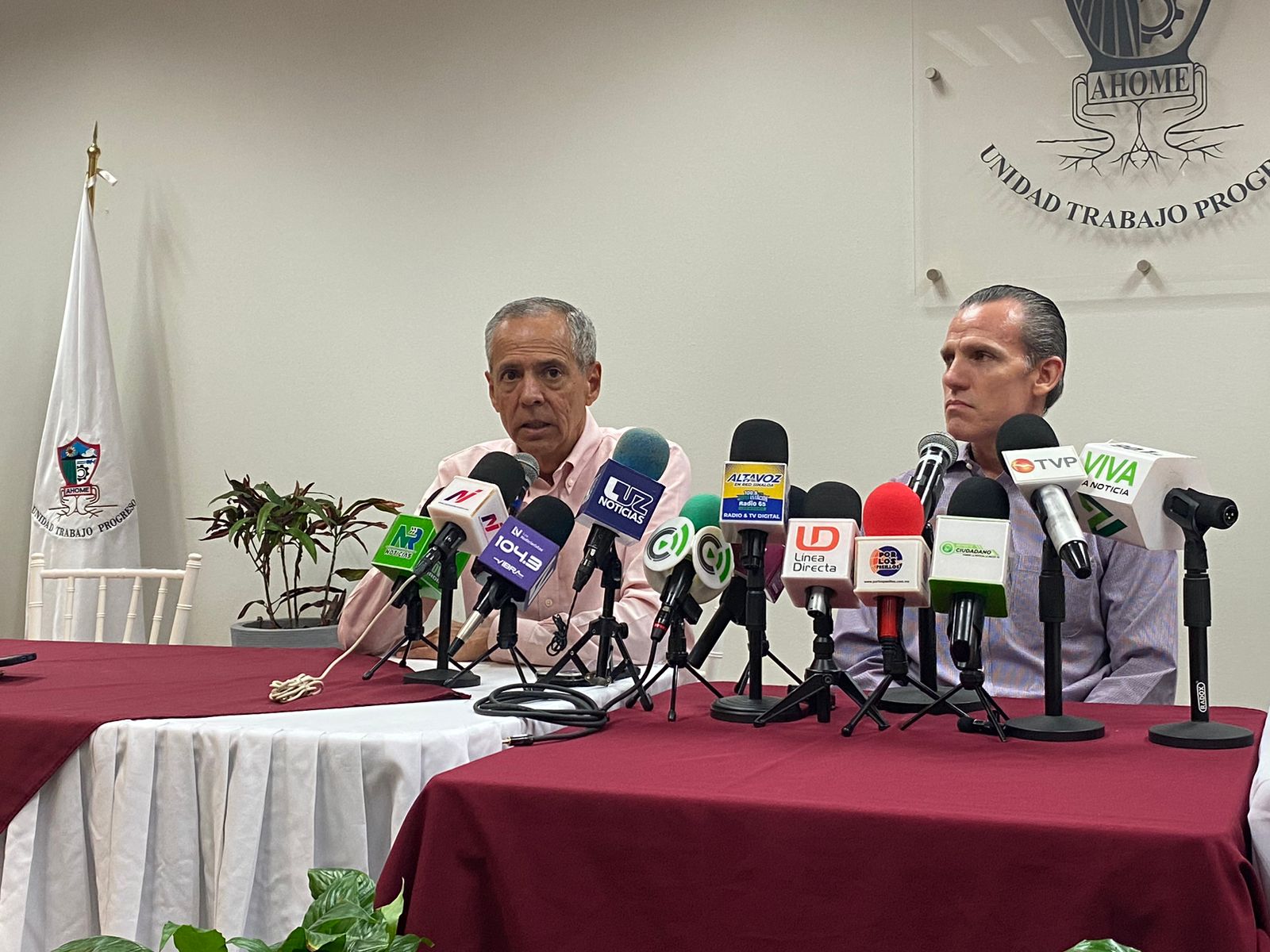 Gerardo Vargas Landeros, alcalde de Ahome, en una rueda de prensa