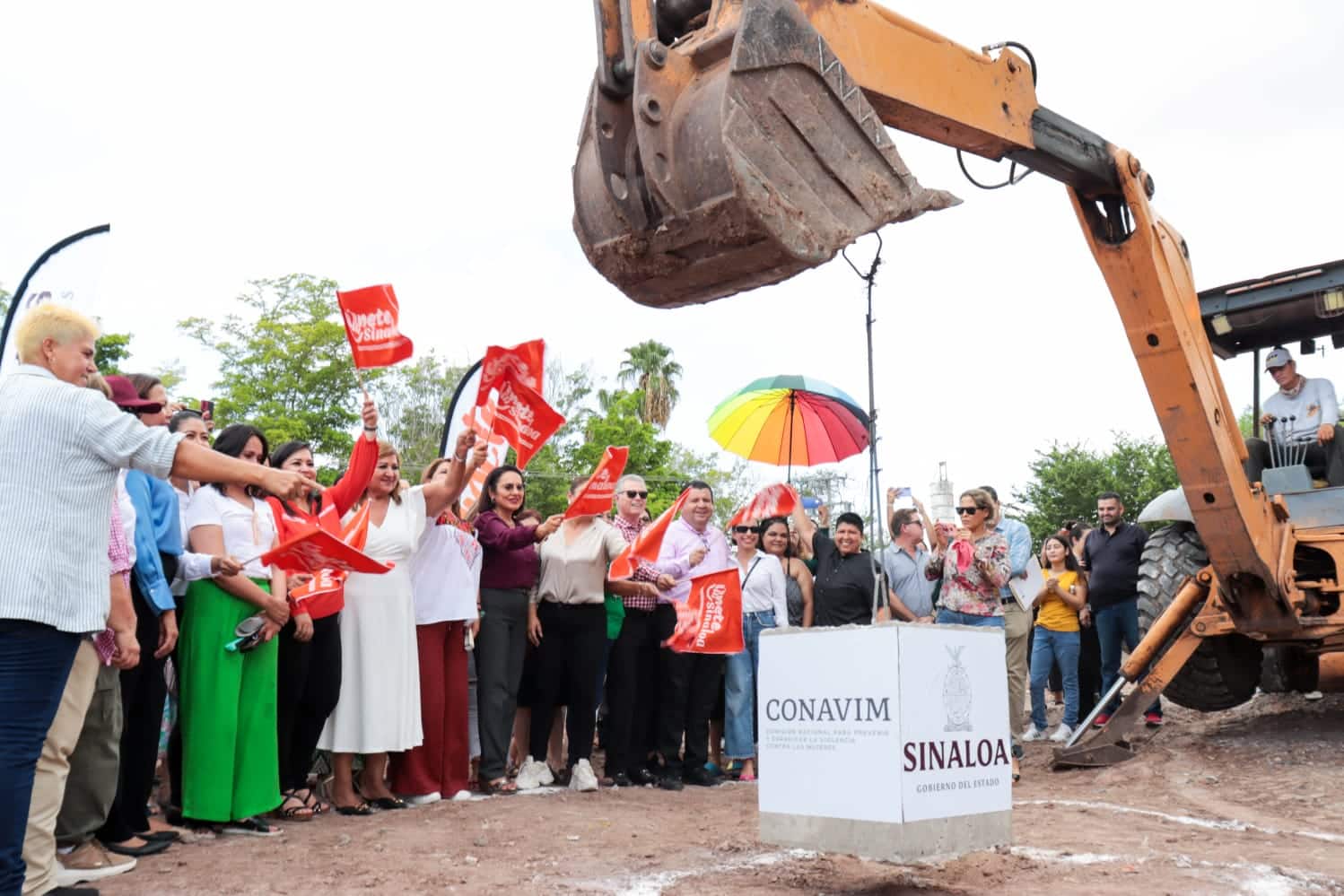 dan banderazo para construir el Centro de Justicia Regional de las Mujeres