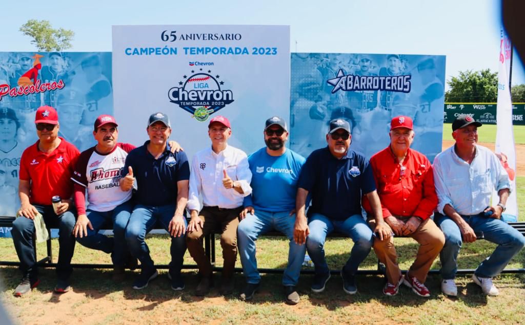 Premiación de la Liga Chevron Clemente Grijalva Cota