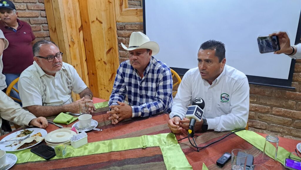 dirigente de la Asociación Nacional Agropecuaria y Pesquera en Sinaloa (Anapsin), Modesto López Leal.