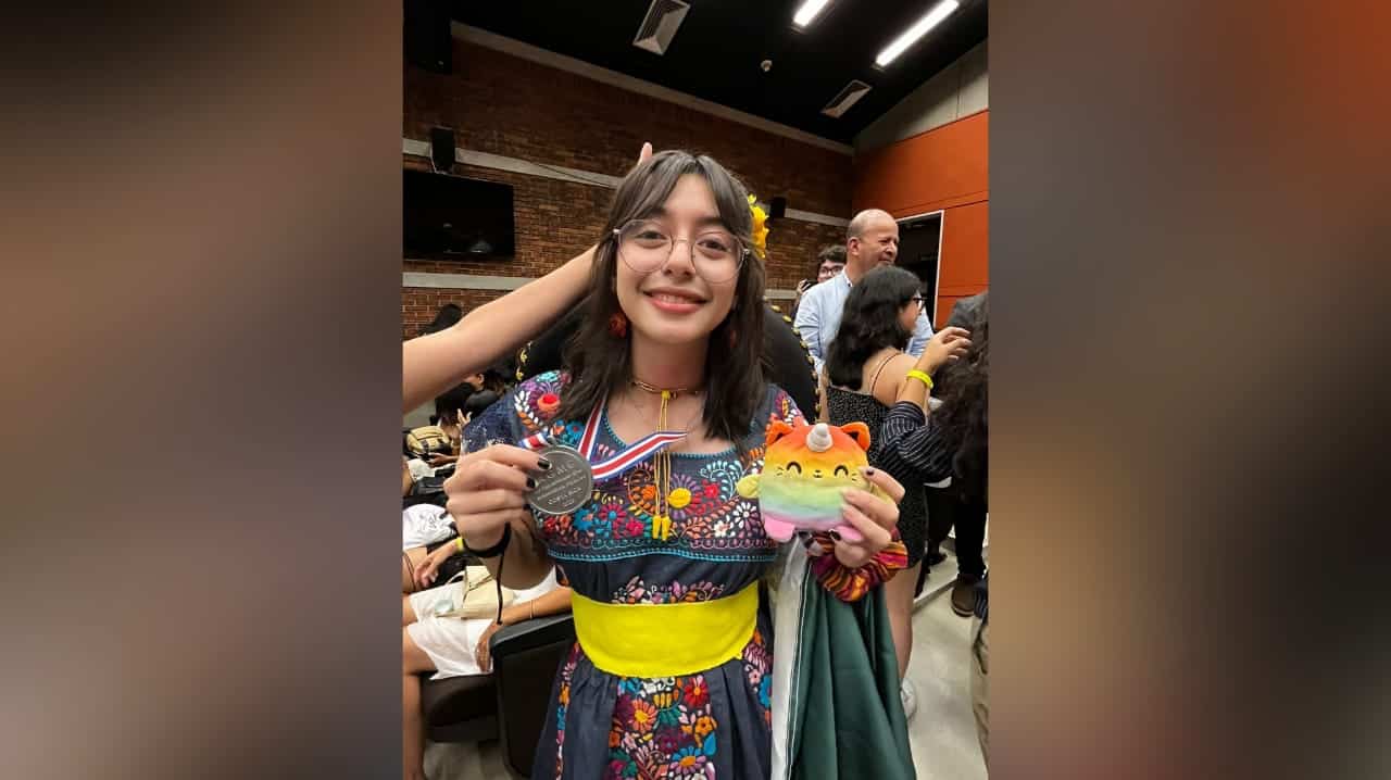 Ángela María Flores Ruiz