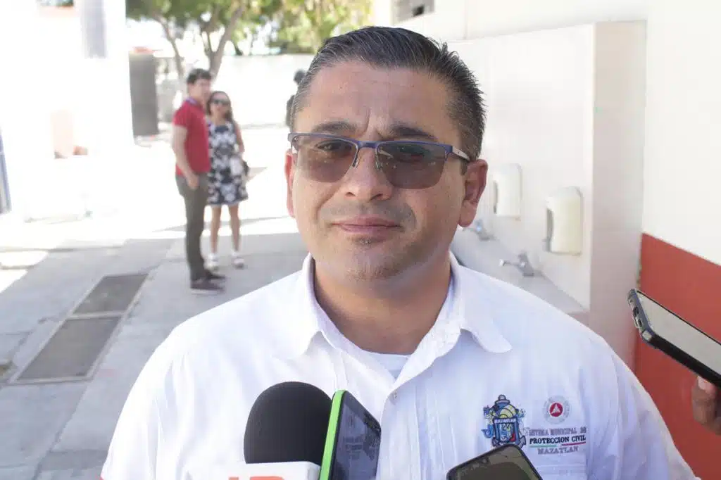 coordinador de Protección Civil municipal, Eloy Ruiz Gastélum.