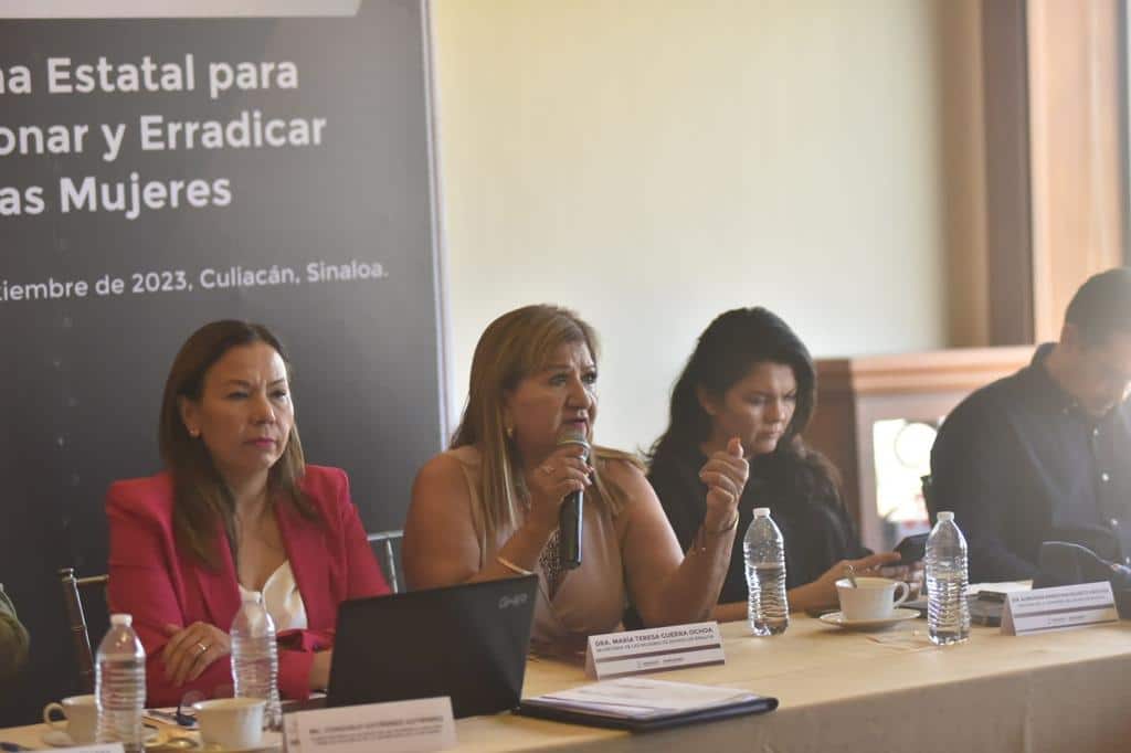 María Teresa Guerra Ochoa en evento público
