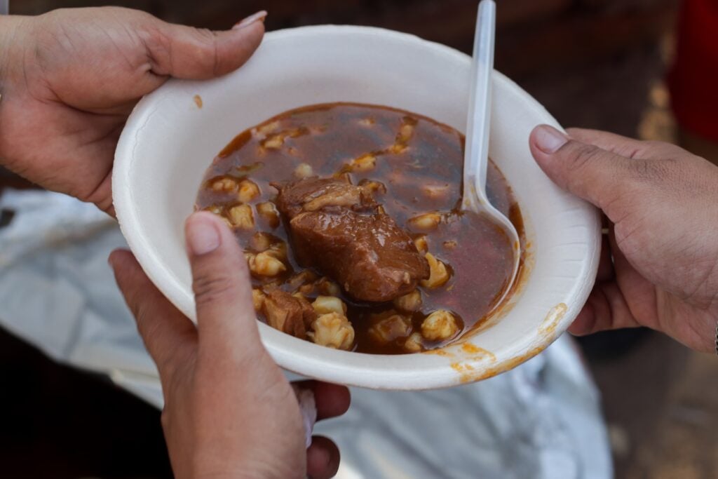 Primer encuentro culinario de platillos tradicionales del pueblo mayo-yoreme en el Jardín Botánico Benjamin Francis Johnston