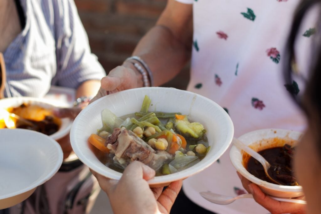 Primer encuentro culinario de platillos tradicionales del pueblo mayo-yoreme en el Jardín Botánico Benjamin Francis Johnston