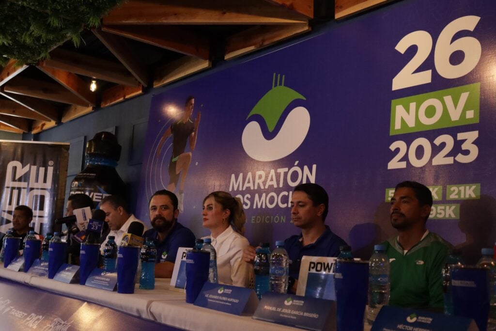 Conferencia de prensa en la que se dio a conocer la invitación a la sexta edición del Maratón Los Mochis Paquetexpress