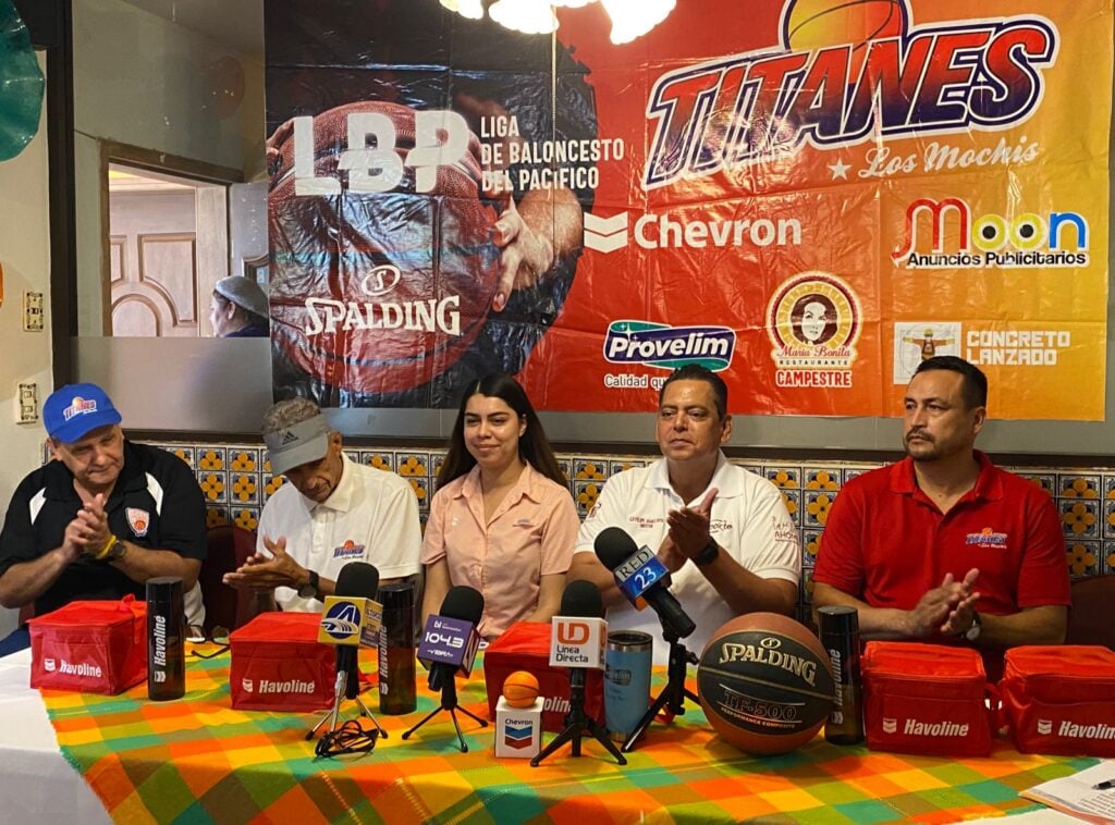 Presentación del club Titanes de Los Mochis rumbo a la Liga de Baloncesto del Pacífico