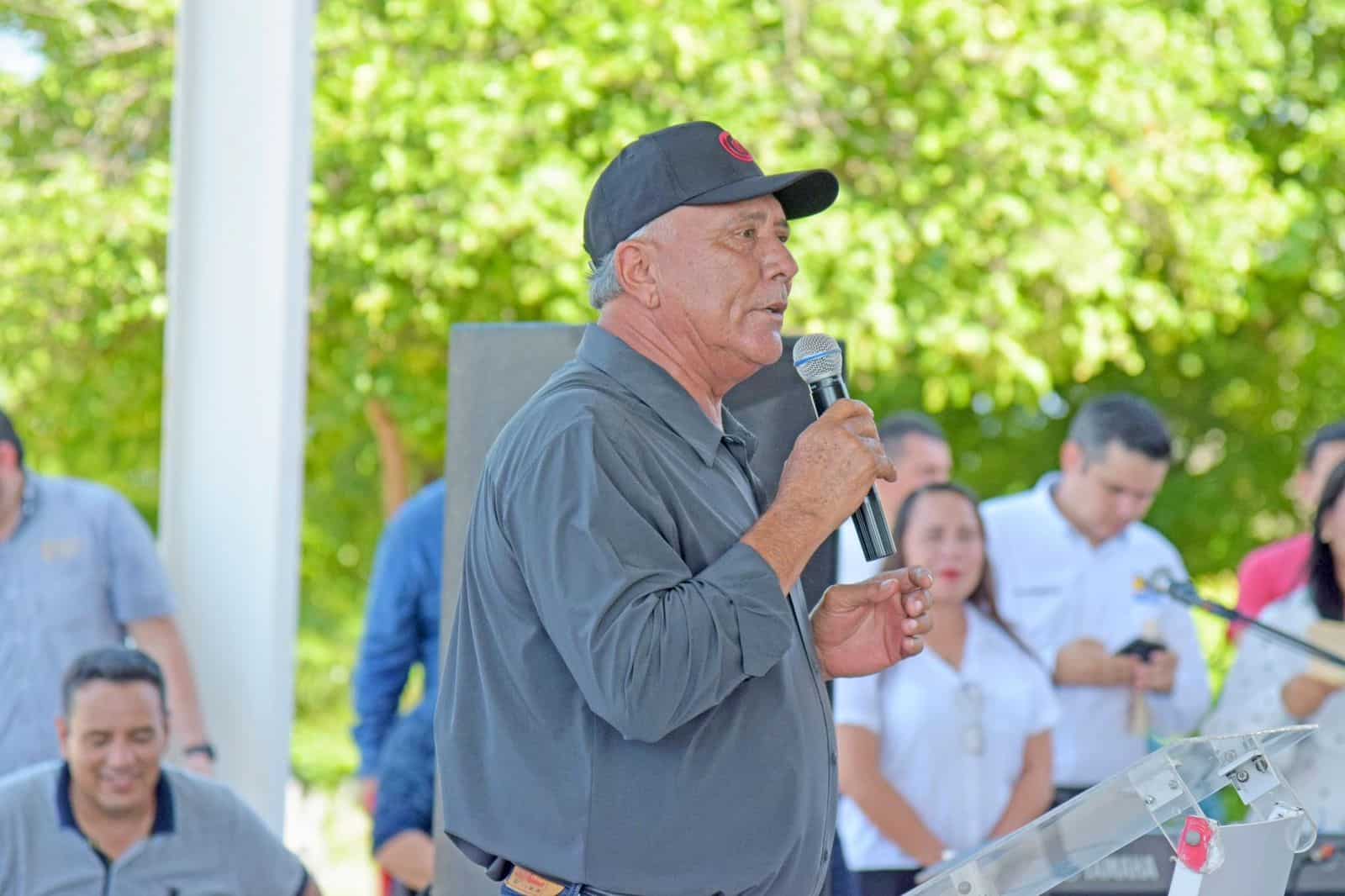 Gildardo Leyva Ortega en un evento público