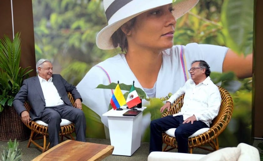 AMLO y Petro se reúnen para discutir el tema de drogas