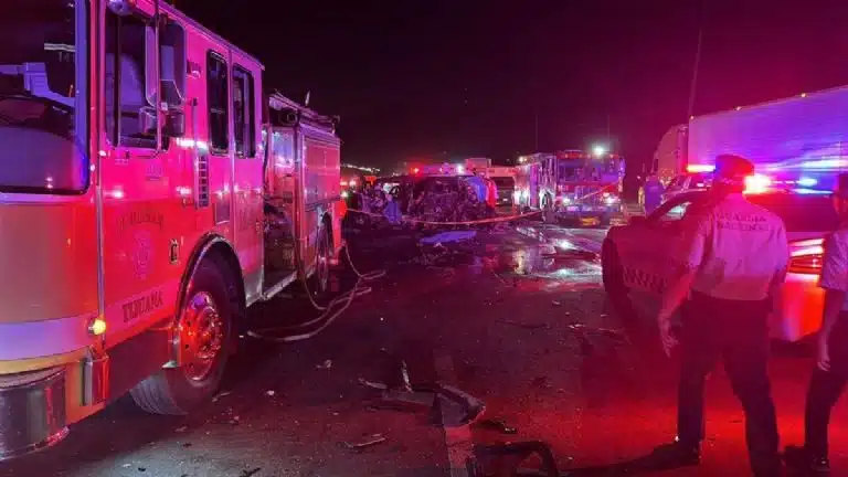 Accidente en la rúa Tijuana-Tecate deja cinco muertos