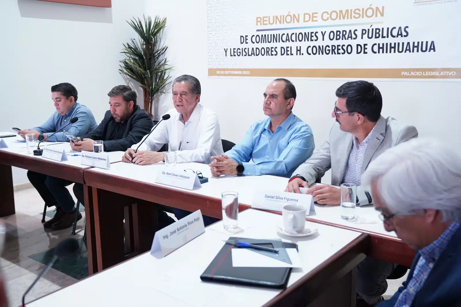 Diputados acuerdan impulsar proyecto carretero que unirá a Choix y Urique