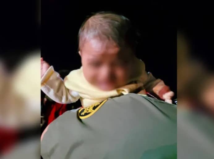Abandonan a bebé en la frontera entre México y EU