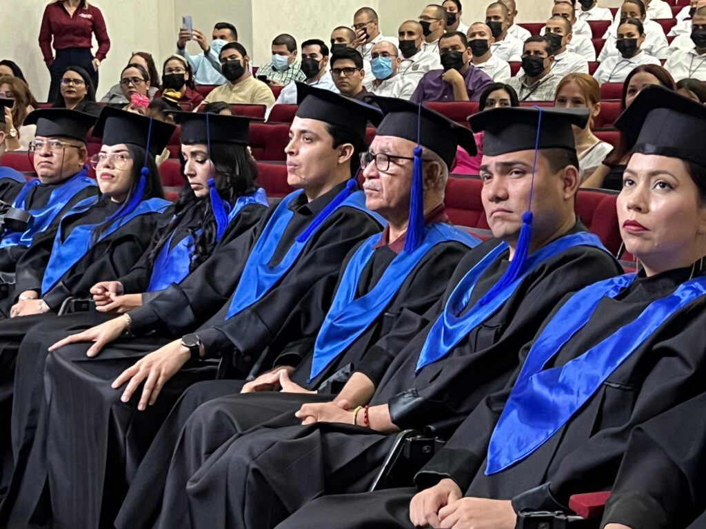Ceremonia de graduación (4)