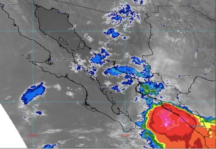 Mapa de Sinaloa y parte de otros estados que muestra tormenta