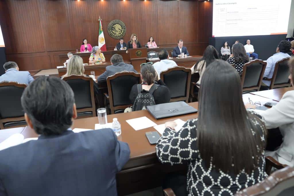 Este lunes compareció la titular de la Auditoría Superior del Estado ante diputados de la 64 Legislatura.