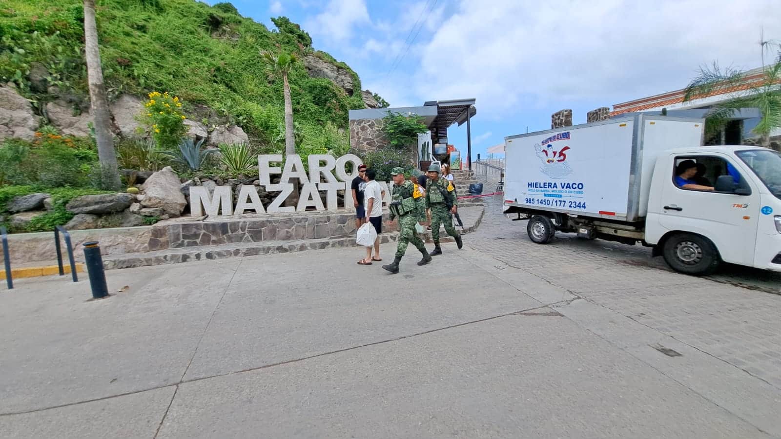 EL FARO MAZATLÁN
