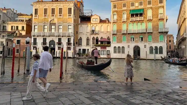 En medio de protestas, Venecia da luz verde al peaje turístico