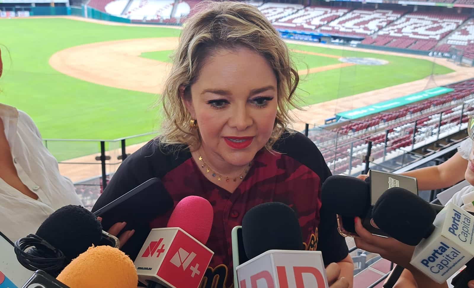 presidenta de DIF Sinaloa, Eneyda Rocha Ruíz.