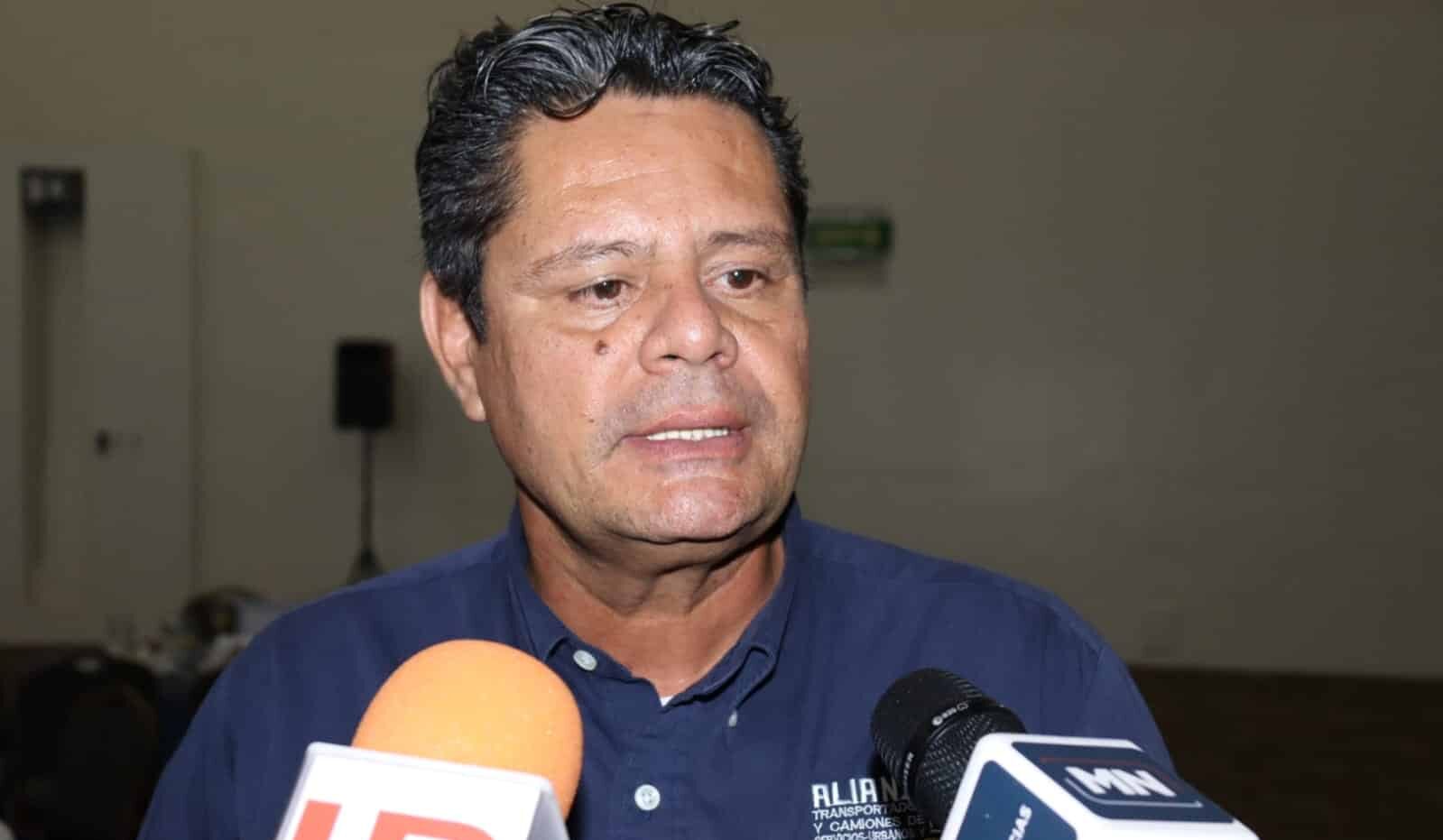 Faustino Mejía Chávez, presidente de la organización transportista