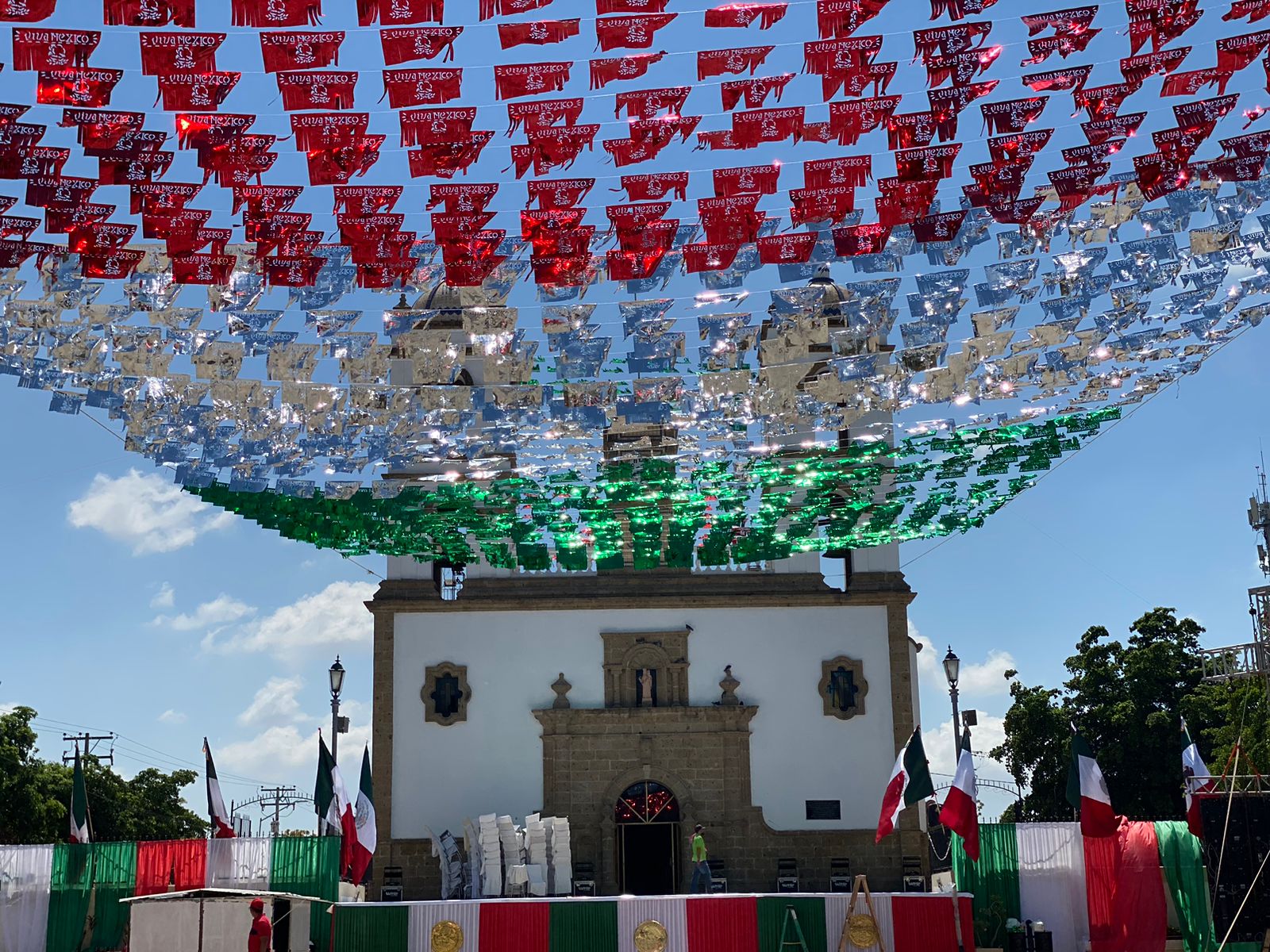 DECORACIÓN POR DÍA DE LA INDEPENDENCIA EN GUASAVE.