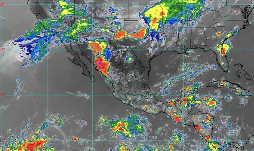 Imagen de satélite de sistemas activos durante la tarde-noche de este lunes 11 de septiembre en México. SMN.