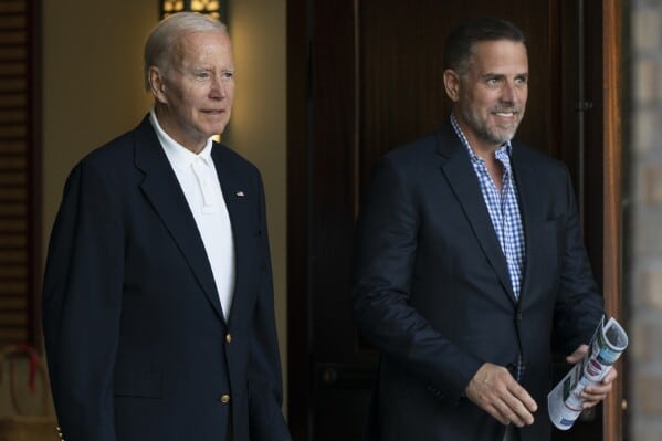 Hunter Biden es imputadol por posesión de arma de fuego en EU