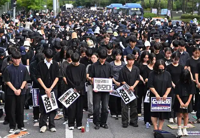 Maestra se arrebata la vida en Corea y deja al descubierto severa crisis educativa