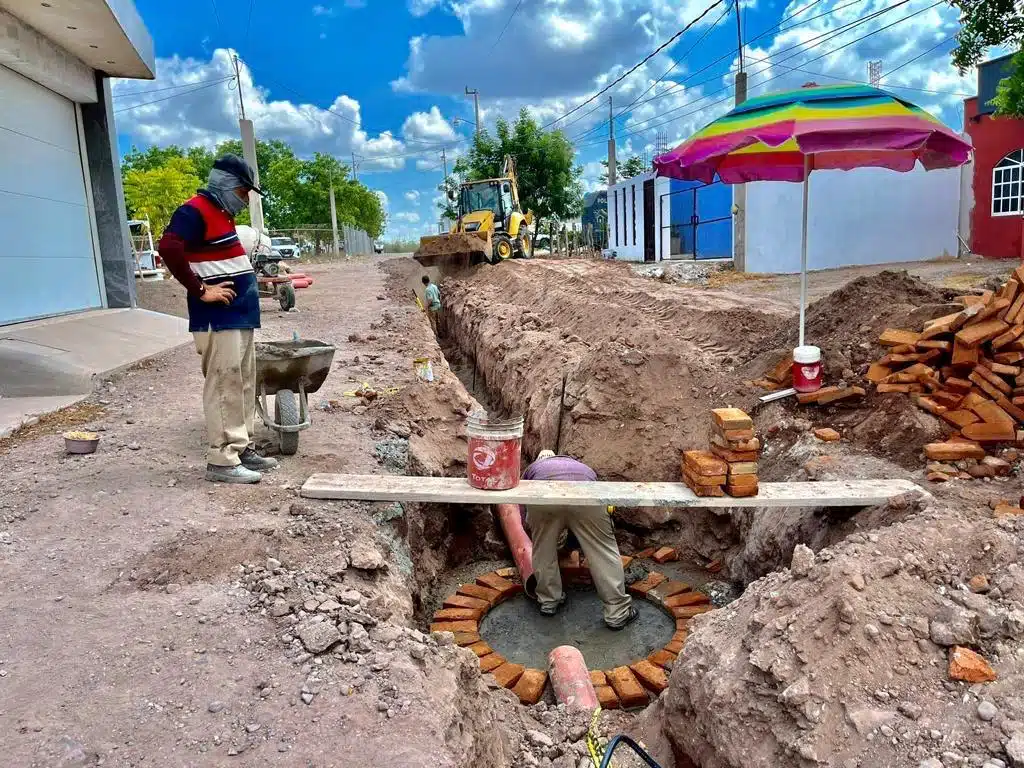 Trabajadores en obra de Japasa