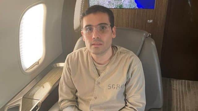 Abogados de Ovidio Guzmán acusan que su extradición fue ilegal