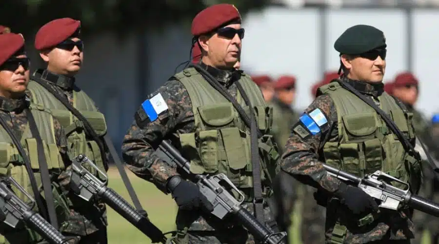 Para evitar ingreso de narcotraficantes, Guatemala blinda su frontera con México
